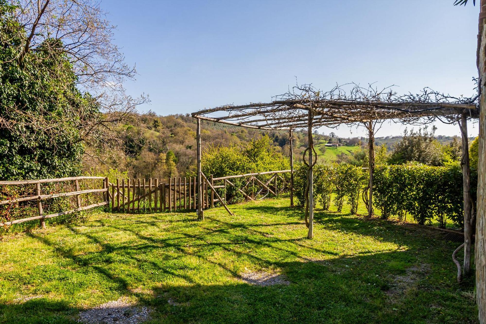 Home With A View In Scansano, Tuscany Bagian luar foto