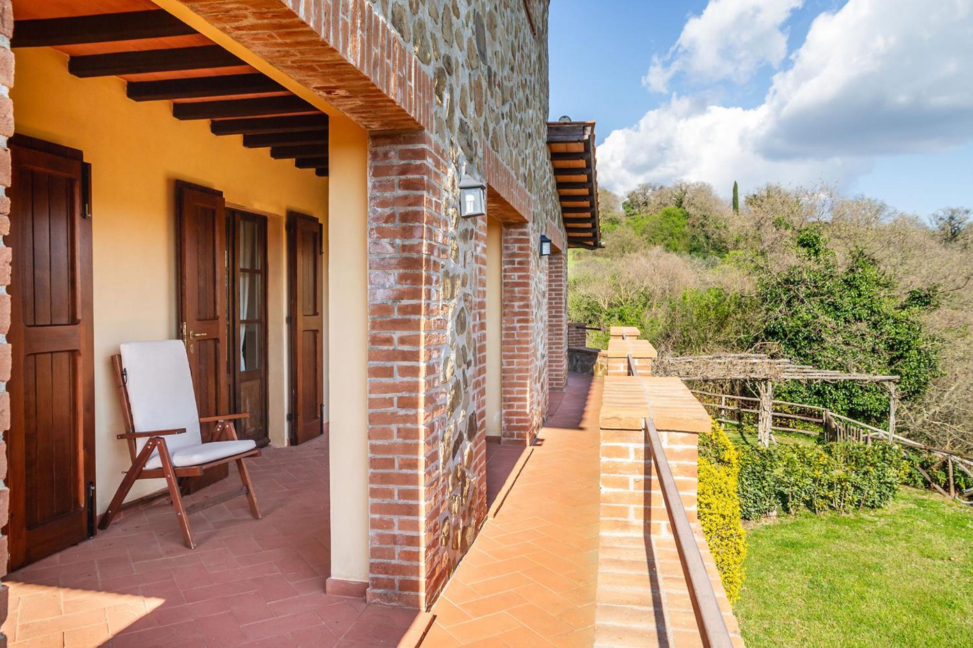 Home With A View In Scansano, Tuscany Bagian luar foto