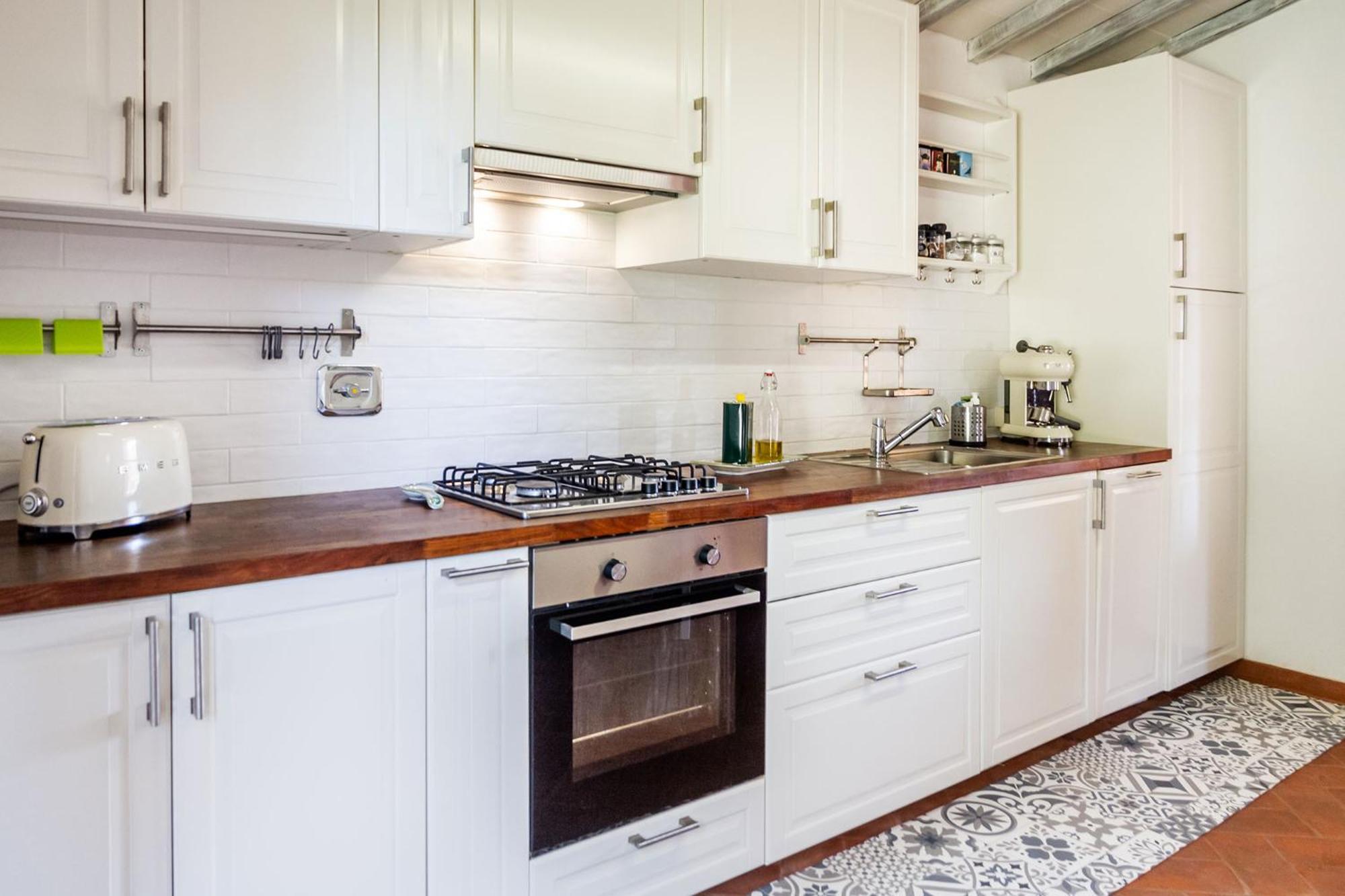 Home With A View In Scansano, Tuscany Bagian luar foto